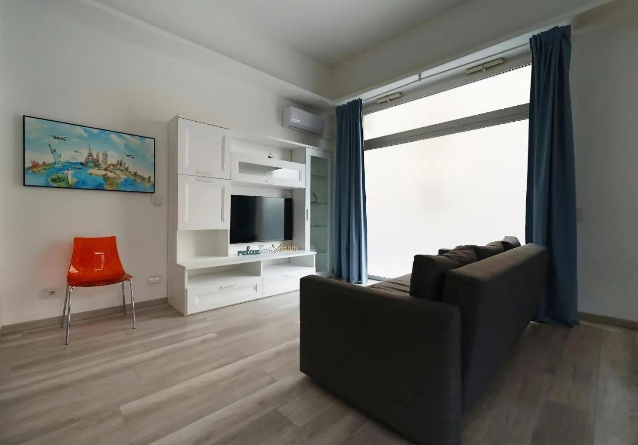 Guest Friends Apartment Trapani