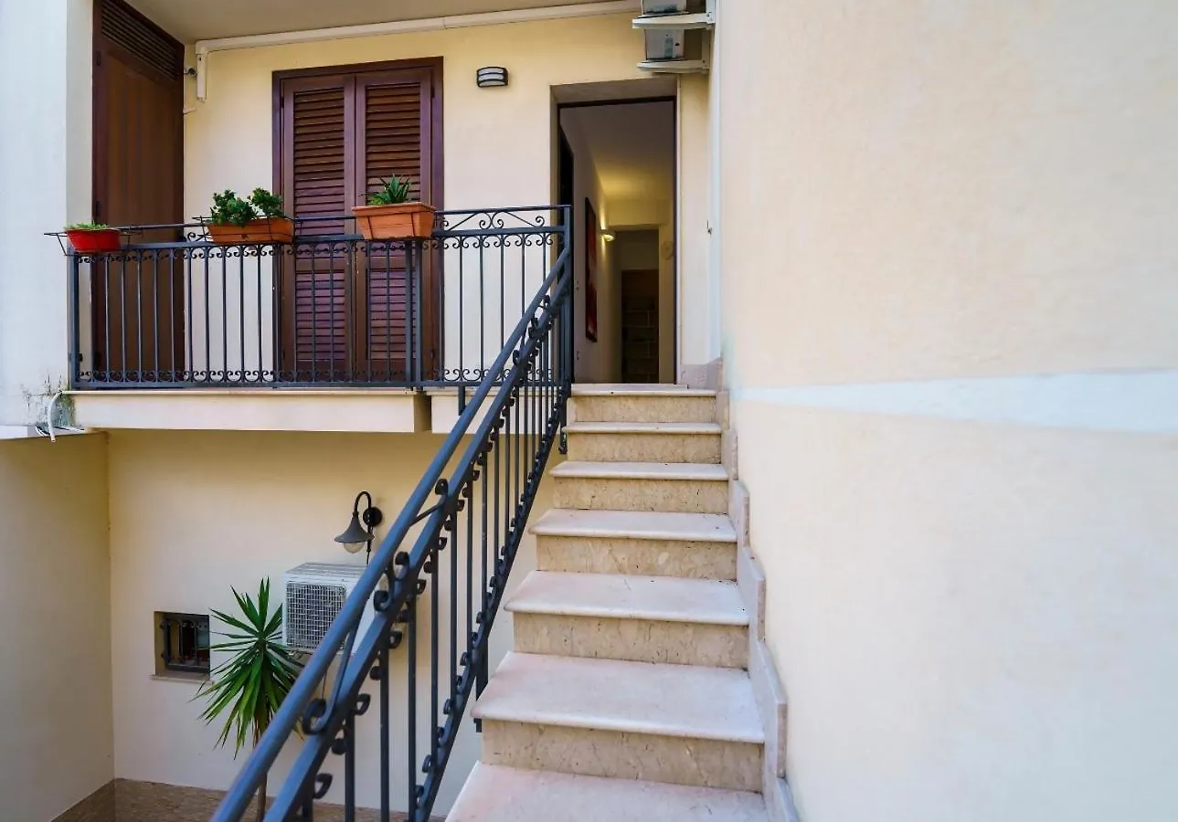 Appartamento Guest Friends Trapani 0*,  Italia